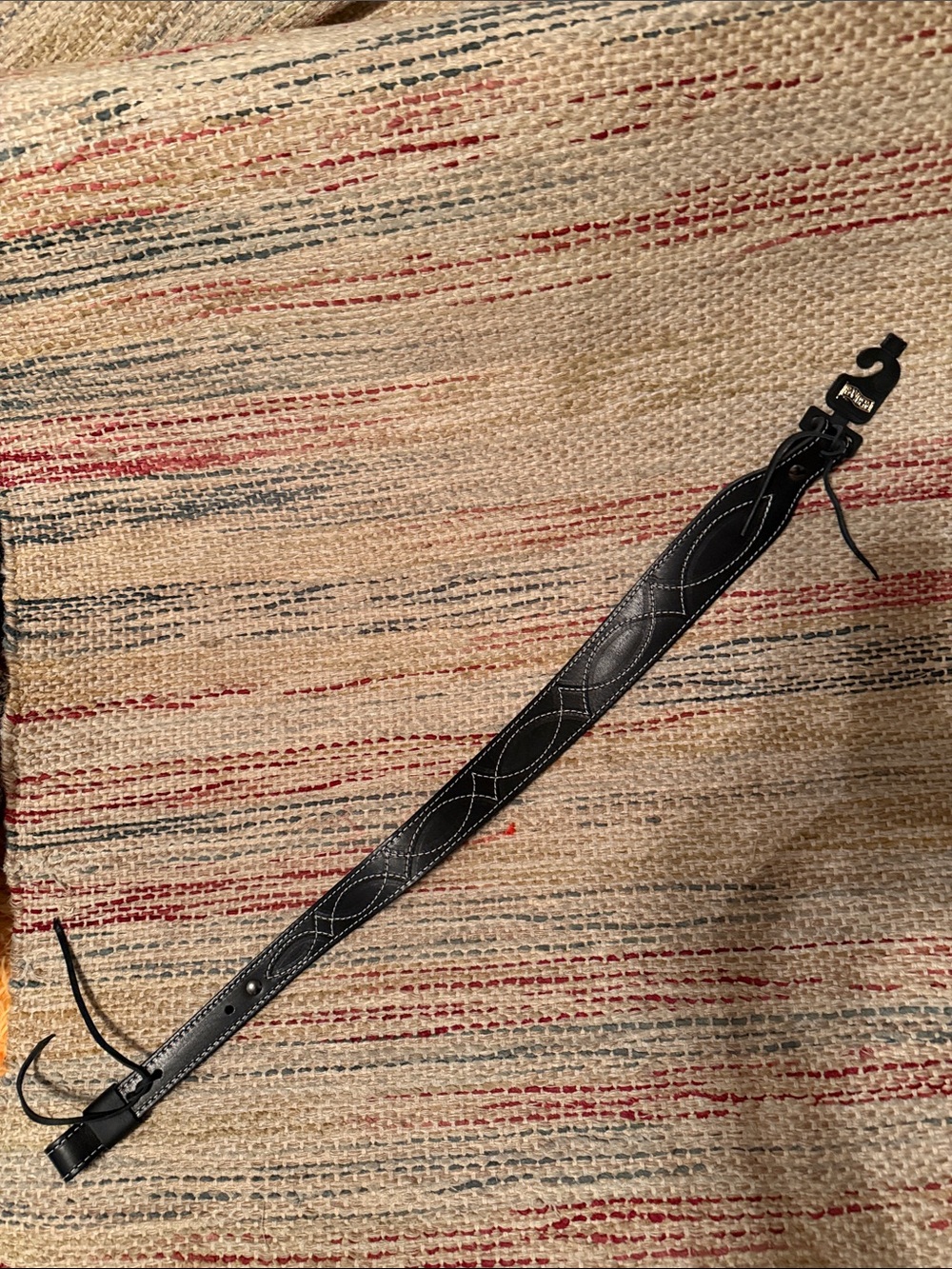 New w/tags Black Leather Bandera Rifle Sling with White Contrast Stitching